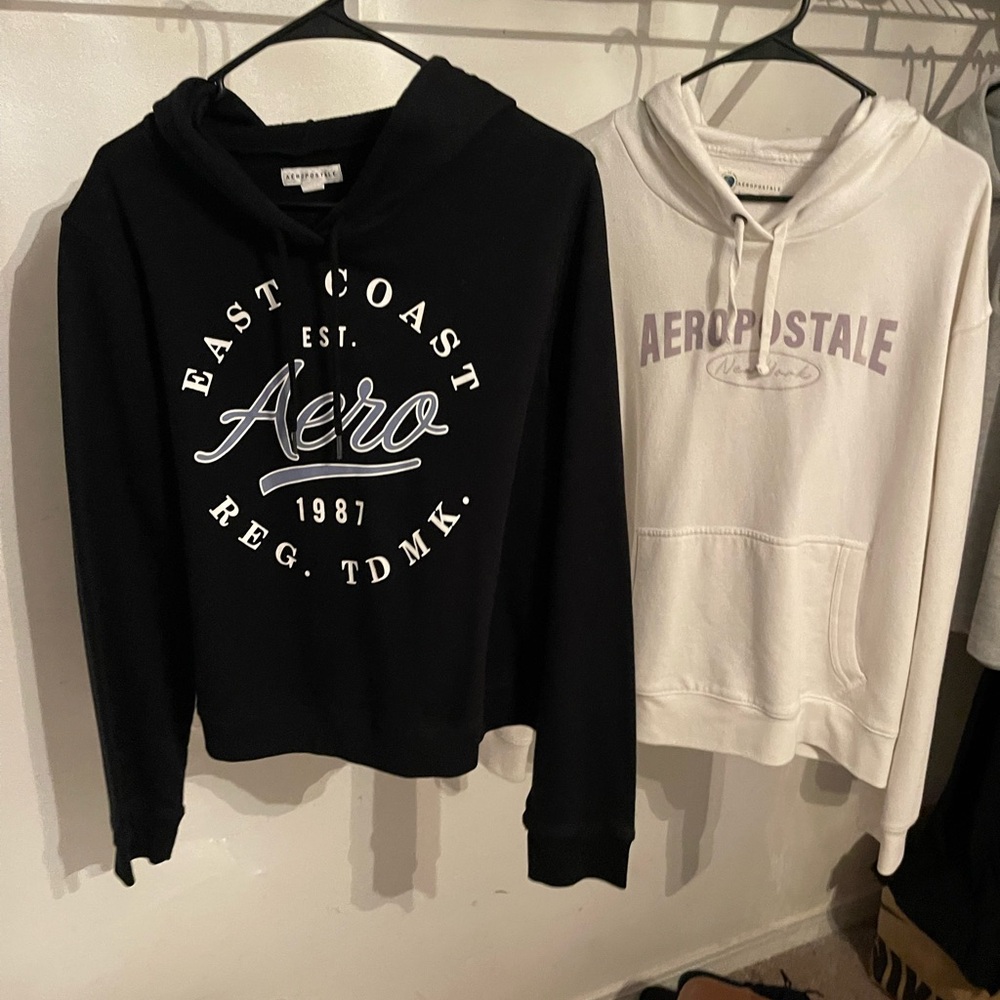 Aeropostale Black and Cream Hoodies Set